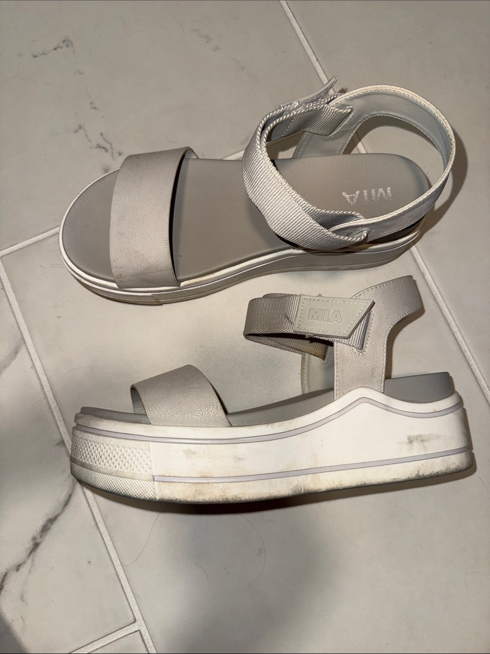 MIA Women’s Grey & White Velcro Ankle-Strap Platform Sandals